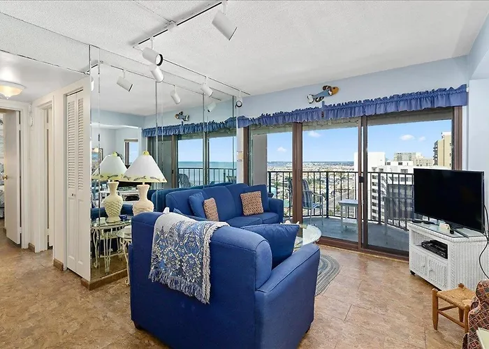 Breathtaking Ocean Views From 2 Bedroom! *