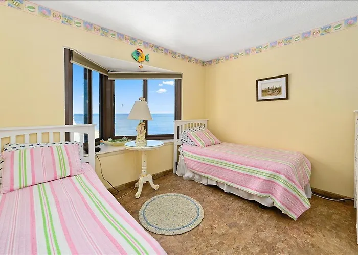 Ferienhaus Breathtaking Ocean Views From 2 Bedroom!